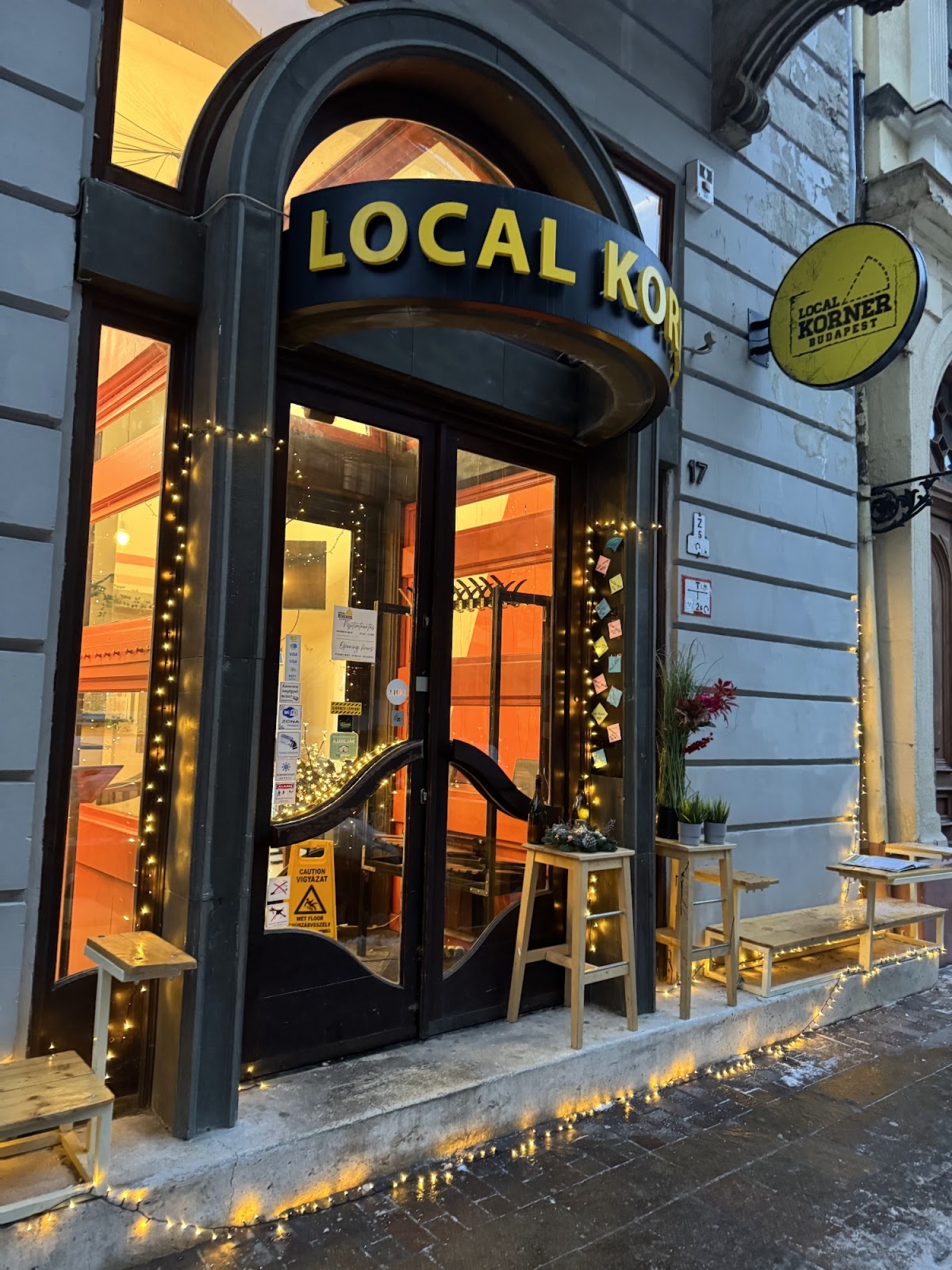 Local Korner Astoria – Pizza & Restaurant & Pub. Come in - Chill out!