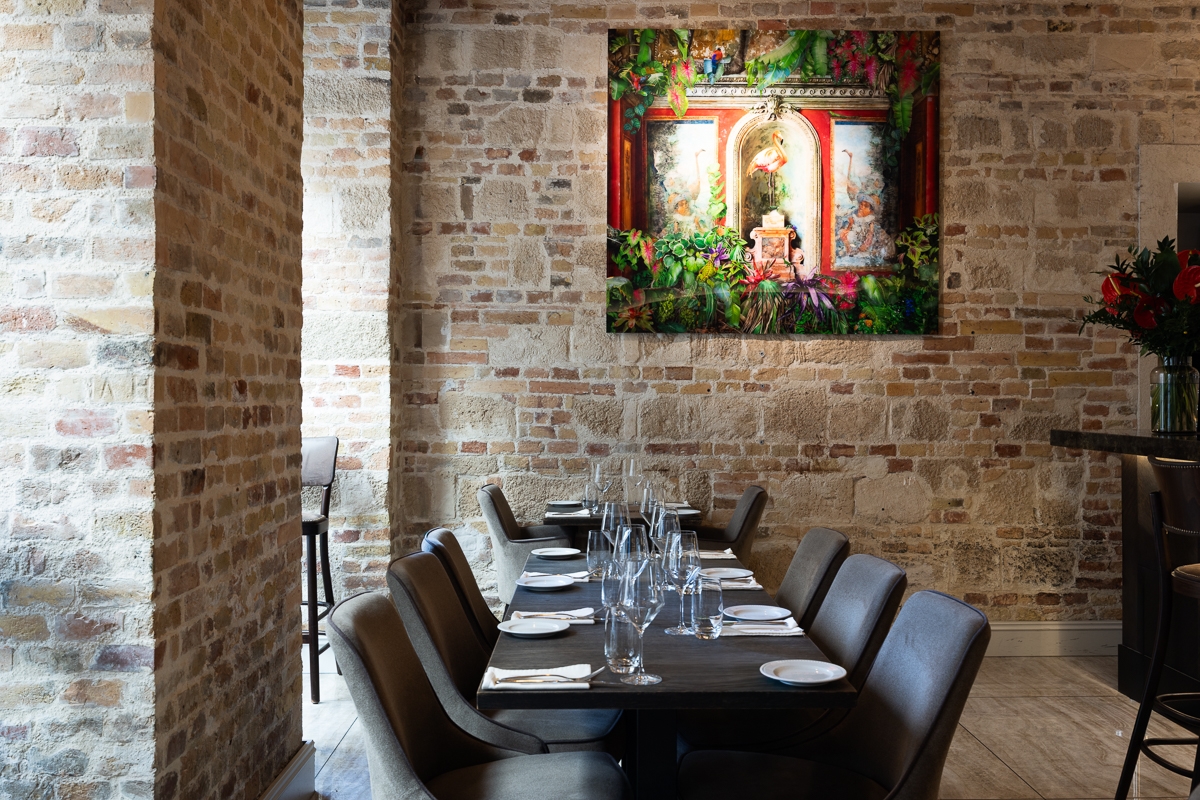 LR Italian Lounge & Restaurant