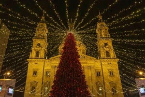 Magical Christmas Markets and Bites Walking Tour in Budapest