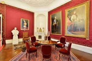 Palace of Queen Elisabeth Tour