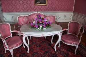 Palace of Queen Elisabeth Tour