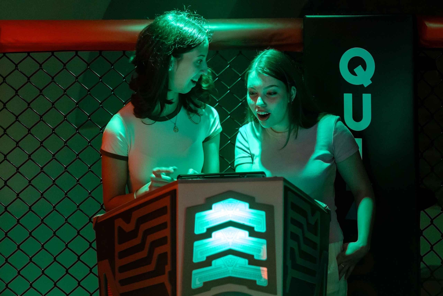 QuizBoxing: interactieve quizspelervaring in de stijl van een tv-show