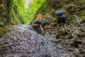 Avventura a piedi nella Gola del Ram