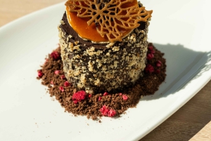 Budapeste: Jantar de 3 pratos para 2 pessoas num restaurante flutuante