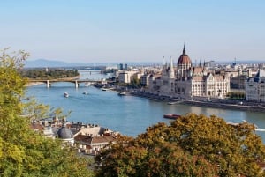 Romantic tour around Budapest for couples