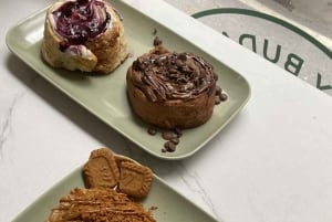 Selfie Museum Date With Champagne & Photos & Cinnamon Rolls