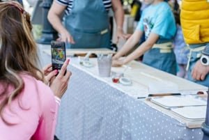 Budapest: Chimney Cake Workshop in City Park