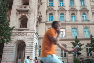 Уличные фотографии самых красивых улиц Будапешта