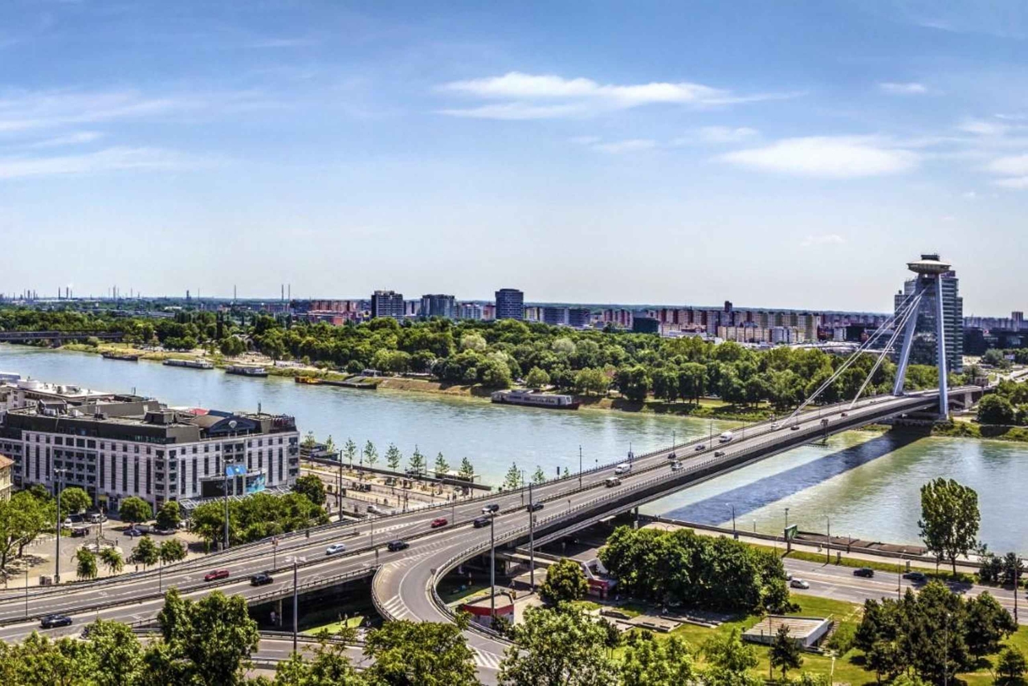 Vienne : excursion guidée d'une journée en petit groupe à Bratislava et Budapest