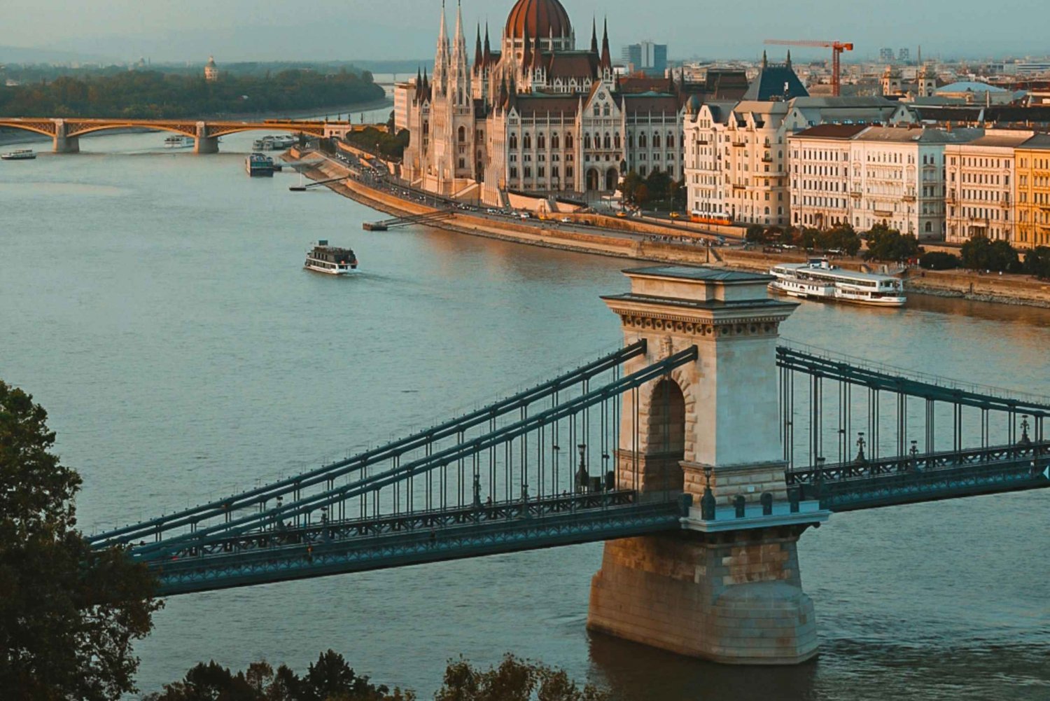 Vienna daytrip: Private transfer to Budapest and back