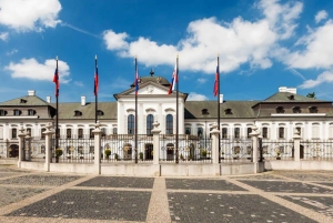 Vienna Express: Bratislava & Budapest Highlights