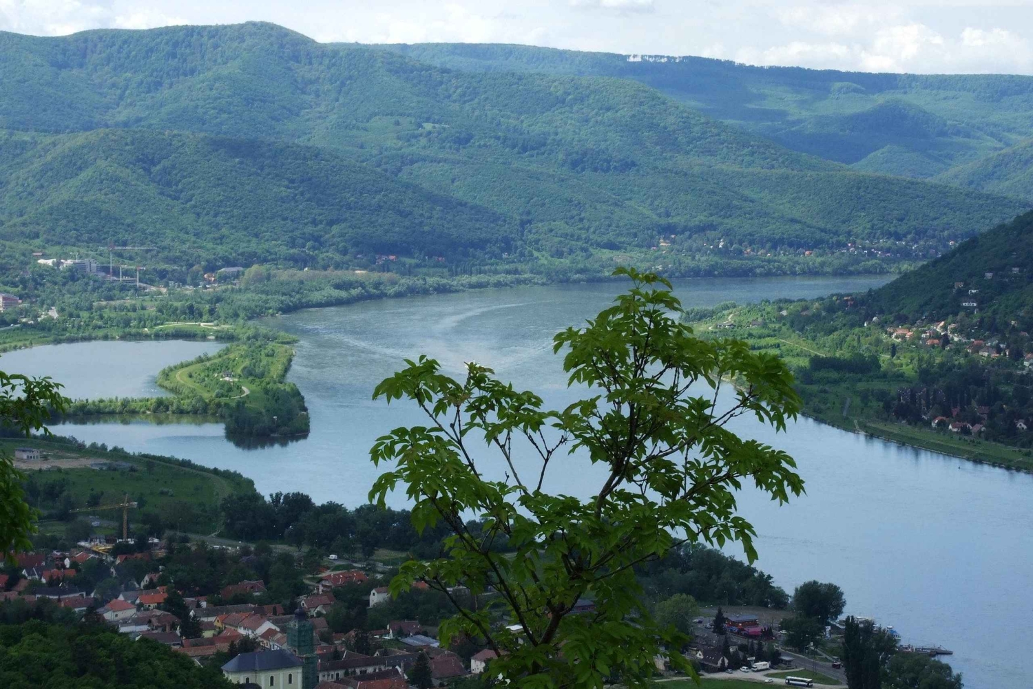 Wanderung & Burgtour in Visegrád mit Fähre ab Budapest