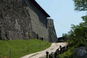 Wanderung & Burgtour in Visegrád mit Fähre ab Budapest