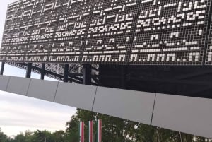 Walk along the Champs-Élysées in Budapest