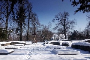 Promenad till nya och gamla andliga helgedomar nära Budapest