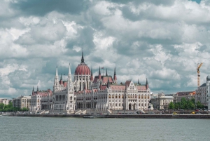 Weekend in Budapest: A Self-Guided Audio Tour in English
