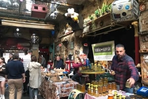 Your Own Budapest: Modern-Day City Life Guided Walking Tour