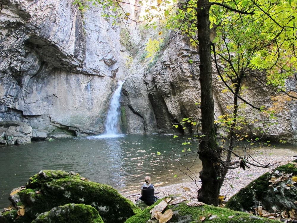 Waterfall under the rocks - Emen Canyon