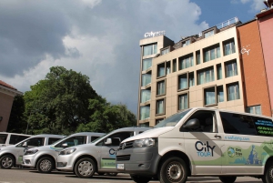 Bansko to Sofia Airport: Small Group Transfer