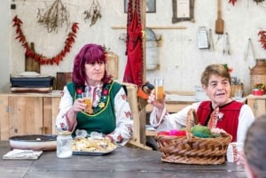 Bansko: Traditional Folklore Experience