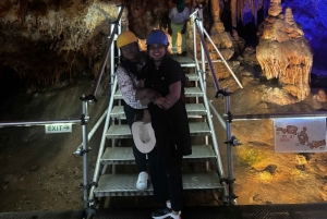 Belogradchikin kalliot ja Venetsan luola -päiväretki Sofiasta