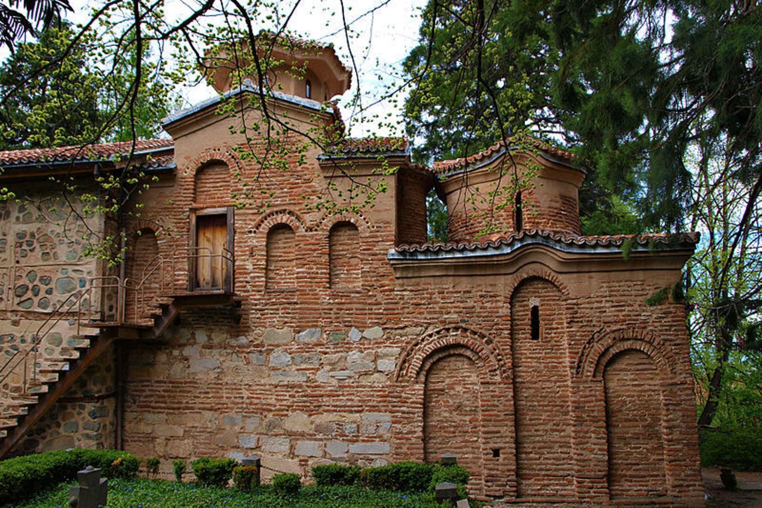 Боянская церковь и Рильский монастырь. Частный тур на целый день