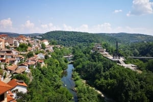Bucharest: Bulgaria & Veliko Tarnovo - Private Tour