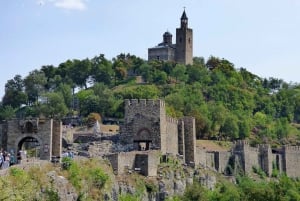 Bulgaria: Private Daytrip to Veliko Tarnovo and Buzludzha