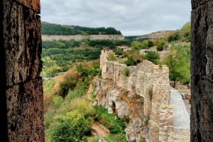 Bulgaria: Private Daytrip to Veliko Tarnovo and Buzludzha