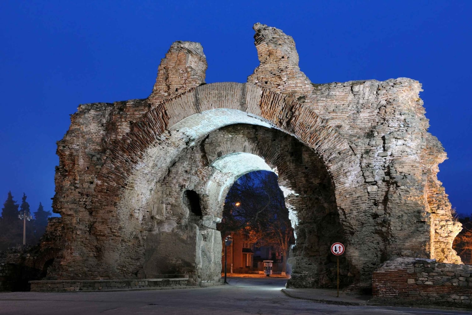 Болгария и Румыния: бальнеотерапия и историческое наследие (9 дней)