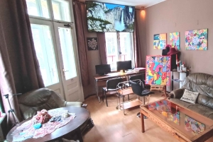 Bulgarialainen Premium-vanhentunut rakia, kylmät leikkeleet ja suolakurkkujen maistelu