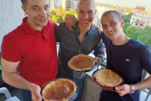 Kokkauskurssi Sofiassa: Hapanleivän pannukakkuja, viiniä ja kulttuuria