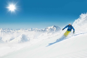 Päiväretki: Borovetsin hiihto ja rentoutuminen lämpöaltaissa ja saunassa.