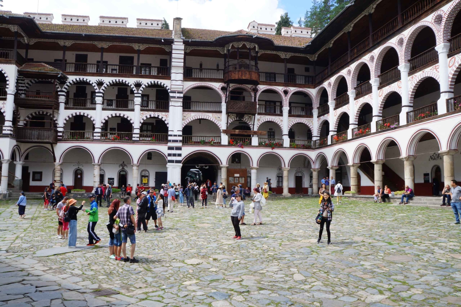 Excursão de um dia ao Mosteiro de Rila e à Igreja de Boyana