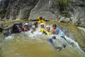 Emen: canyoning dans les gorges de Negovanka avec camping gratuit en option