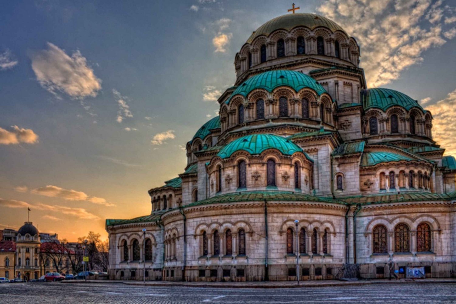 Utforska Sofias historiska landmärken: En guidad rundvandring i Sofia