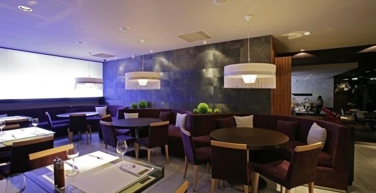 Flocafe Lounge Bar and Restaurant