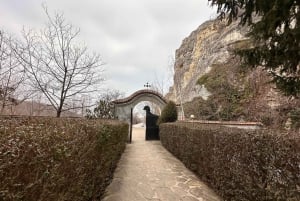 Von Bukarest: Ganztägiger Ausflug zu den Highlights Bulgariens