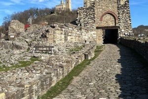 Von Bukarest: Ganztägiger Ausflug zu den Highlights Bulgariens