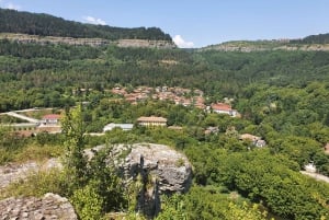 From Bucharest: Private Basarabovo & Veliko Tarnovo Day Tour