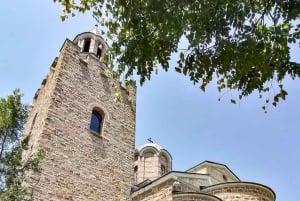 Desde Bucarest: Excursión de un día a Veliko Tarnovo y Arbanassi