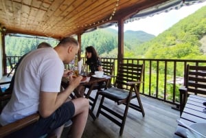 Desde Plovdiv: Excursión de un día a los Puentes Maravillosos y la Cocina de los Ródopes