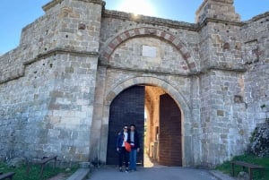 Au départ de Sofia : excursion d'une journée à la forteresse et aux rochers bizarres de Belogradchik.