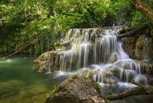 Vanuit Sofia: Dagtocht naar de watervallen van Lovech en Krushunski