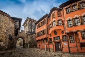 From Sofia: Full-Day Tour of Plovdiv with Lunch