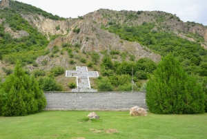 From Sofia: Private Day Trip to Melnik and Rupite