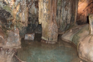 Z Sofii: Saeva Dupka i wycieczka do jaskiń Ledenika