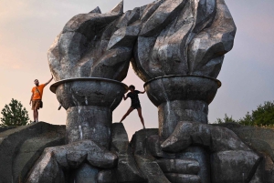 Da Sofia: tour di un giorno alla Valle delle Rose e al Monumento di Buzludzha