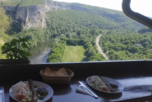 De Veliko Tarnovo: Olhos de Deus e Grutas de Saeva, Trilho de Panega