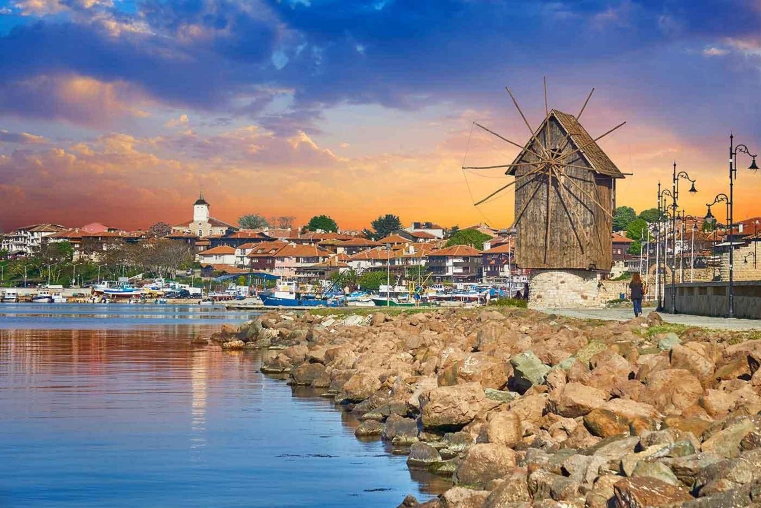From Obzor: Full-Day Private Sightseeing Tour to Nessebar